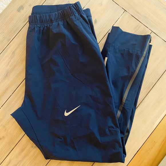 SOLD OUT Men’s Nike Flex Dri-Fit Essential Running Jogger Pant - Picture 2 of 3
